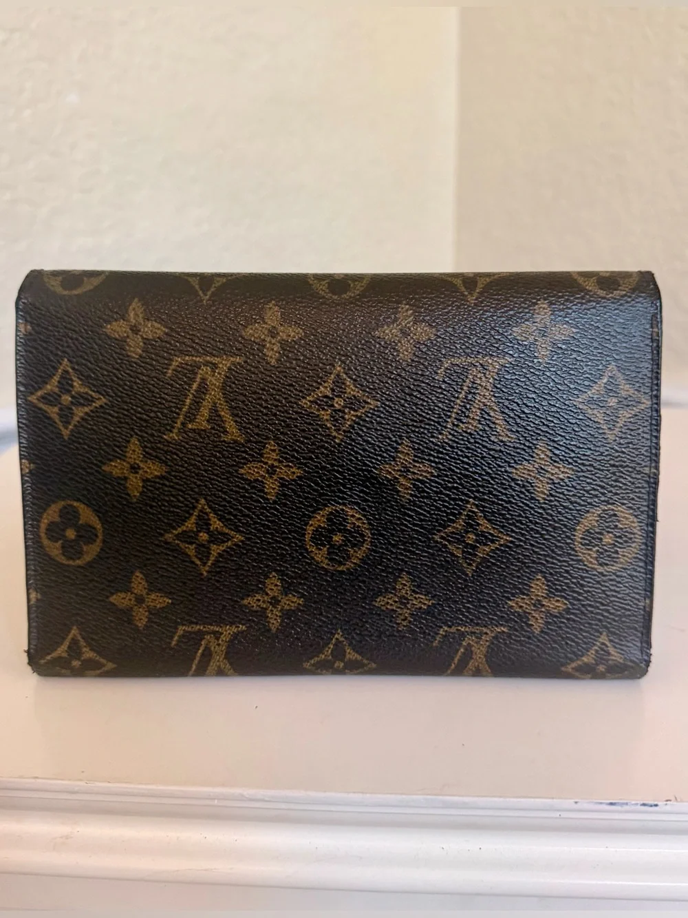 Louis Vuitton Monogram Pochette Passport Trifold Wallet Pochette Pass-Port